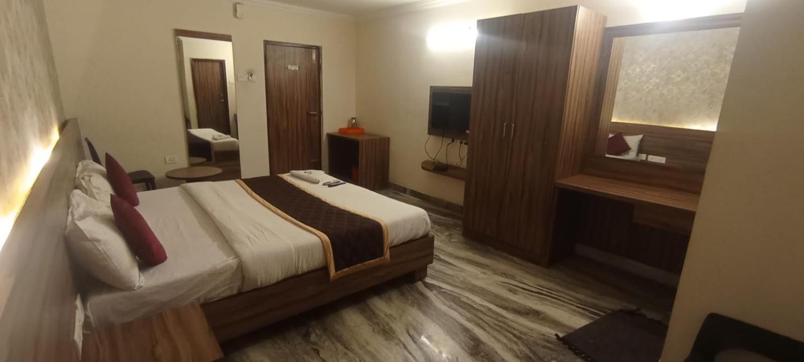 Hotel Raj Meridian, Tambaram 첸나이 외부 사진